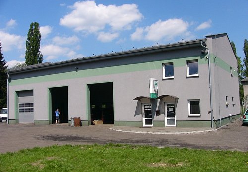Zateplení rodinného domu AUTOSERVIS  Horní Suchá
